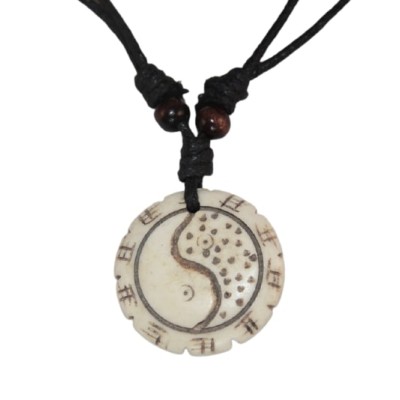 Collier pendentif Yin Yang beige