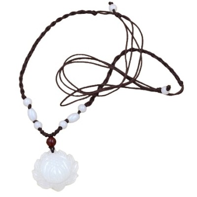 Collier Pendentif Fleur de Lotus en Jade blanc