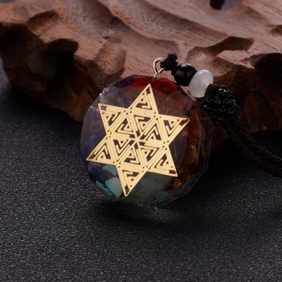 Collier Orgonite Chakras Etoile Merkaba