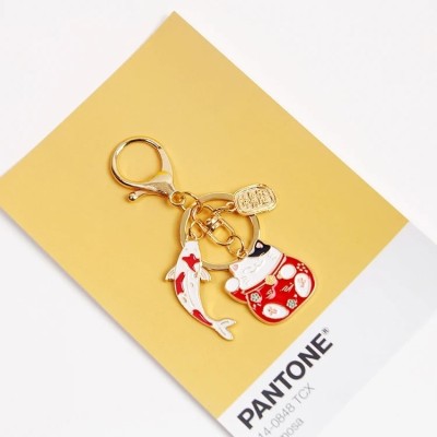Porte Clés Poisson Carpe Maneki Neko rouge